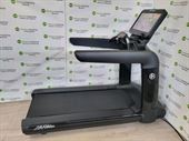 Life Fitness Discover SE3 Full HD - remanufactured.